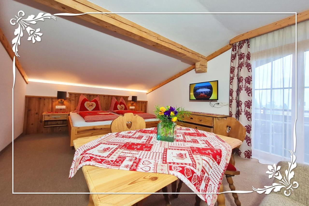 Haus Bartlmae Apartment Lofer Bagian luar foto